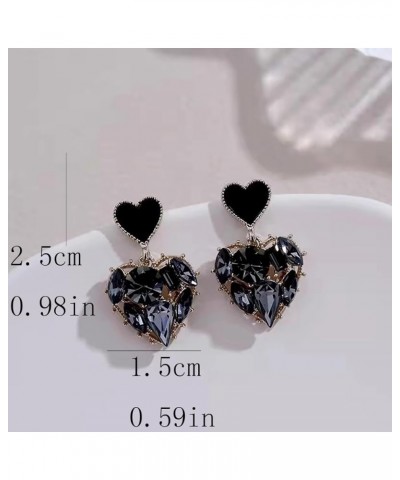 Black Crystal Heart Earrings for Women Glitter Black Earrings Black Love Pendant Earrings Hollow out Zircon Earrings Wedding ...