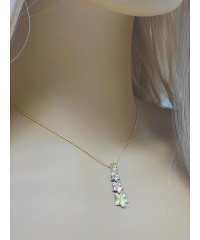 Elegant 14k Tri-Color Gold Hawaiian Plumeria Flowers Charm Pendant Necklace 20.0 Inches $123.75 Necklaces