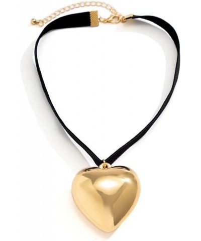 Velvet Choker Necklace, Heart-shaped Pendant Necklace Jewelry Gift for Women Girls Gold $6.59 Necklaces